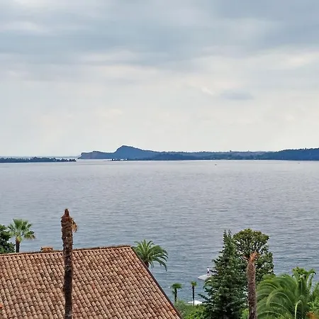 Lake View Gardone Riviera